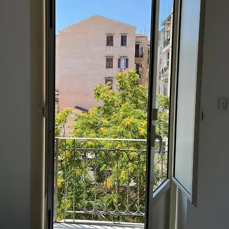 Al Cortile Di Maqueda Apartment